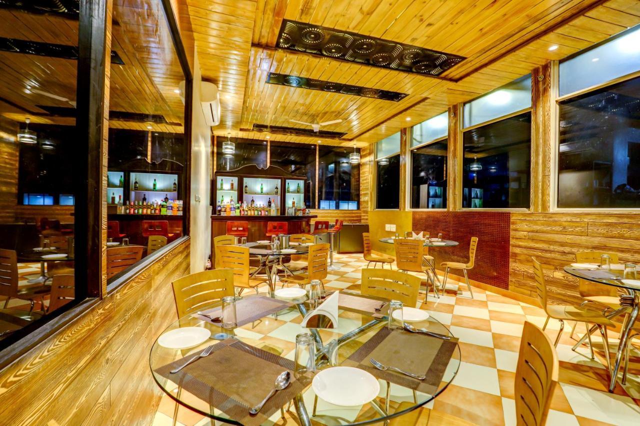 Hotel Shree Nanda Udaipur Bagian luar foto
